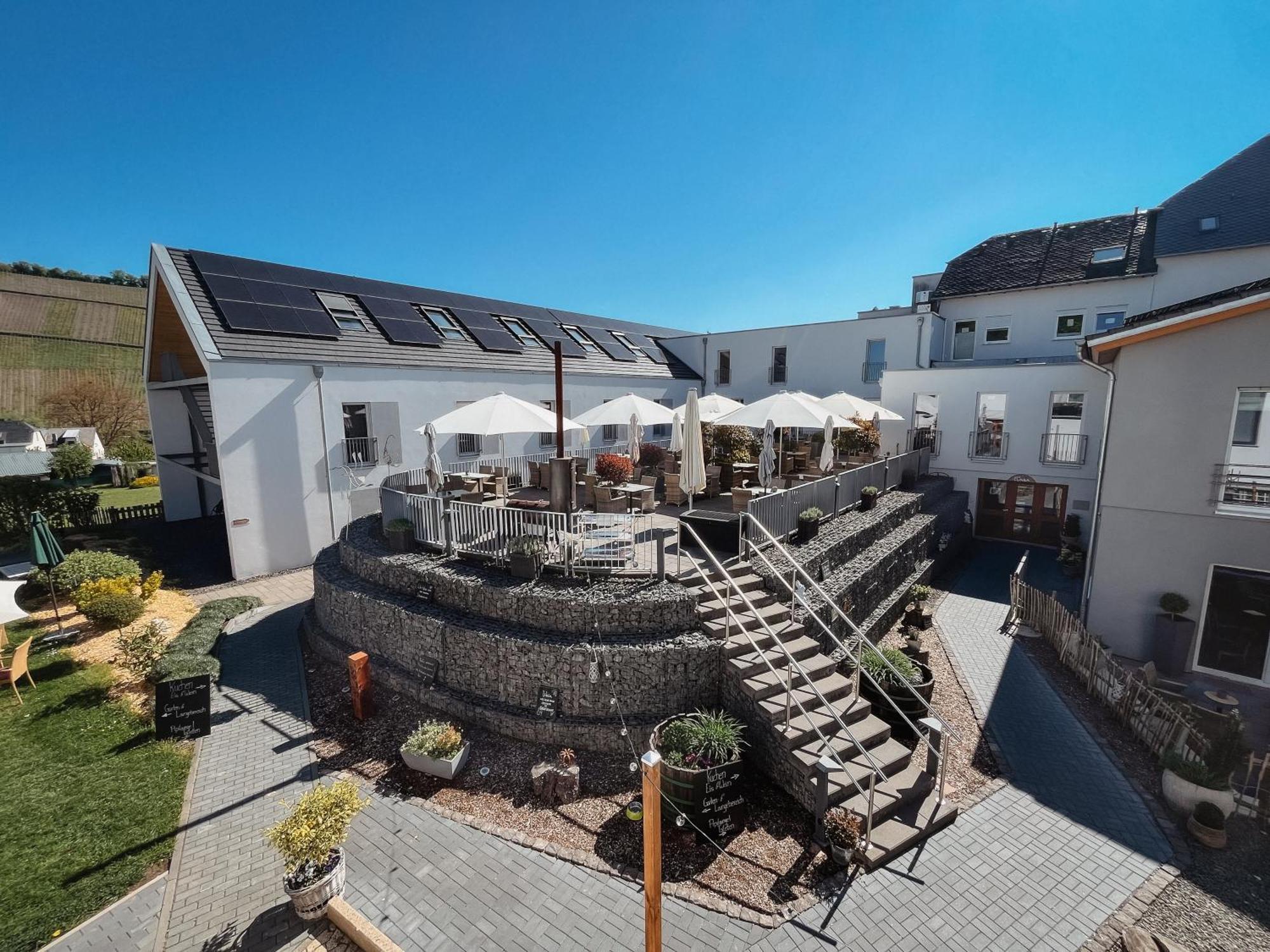 Hotel Restaurant Zur Marienburg Pünderich Esterno foto